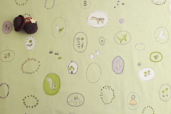 Jpオーバルモチーフ
グリーン